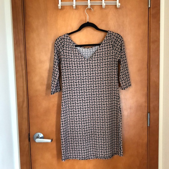 Leota Dress, Reversible - Picture 2 of 3